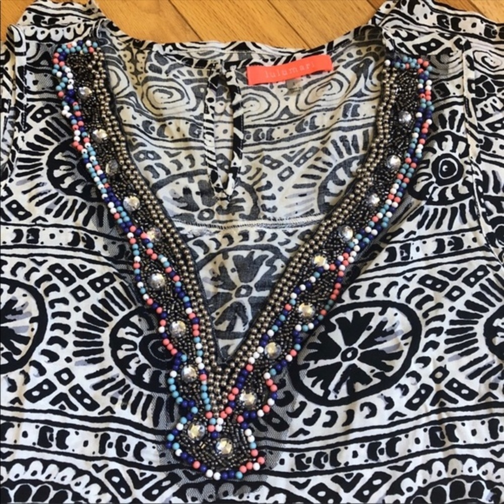 Lulumari Tank with Beaded Collar‎